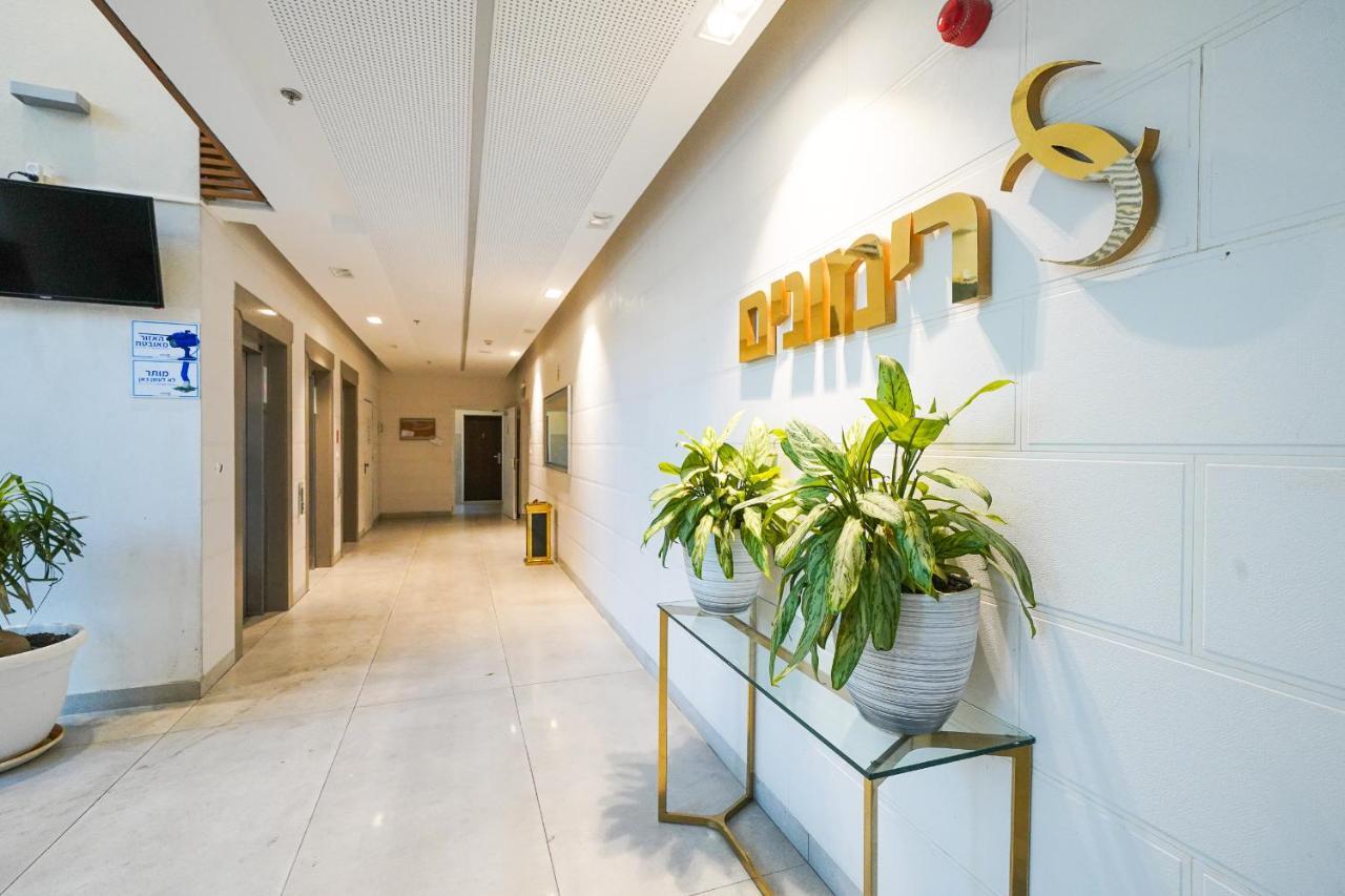 Maorissimo Tower Apartment Акра Екстериор снимка