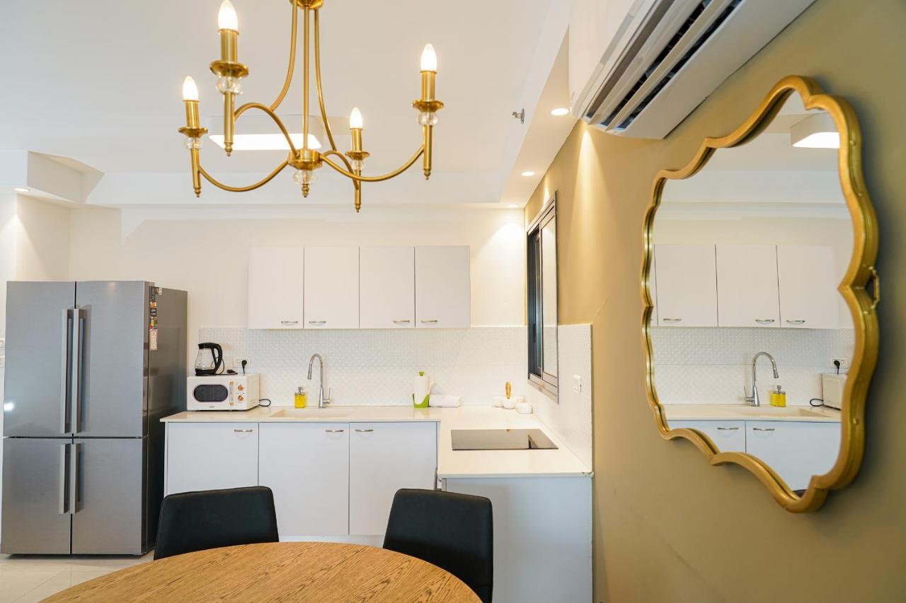 Maorissimo Tower Apartment Акра Екстериор снимка